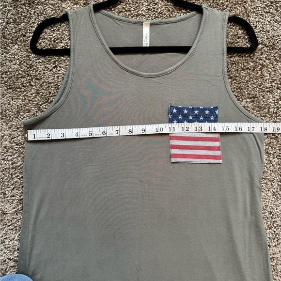 American Flag pocket tank - Picture 5 of 7